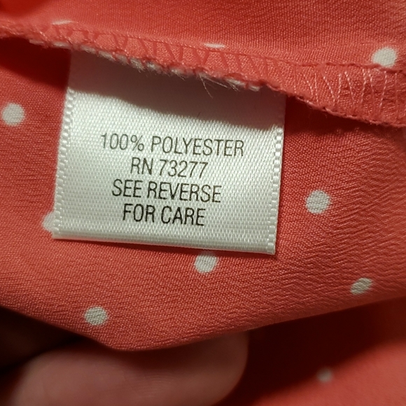 Adorable Polkadot Top - Picture 5 of 6